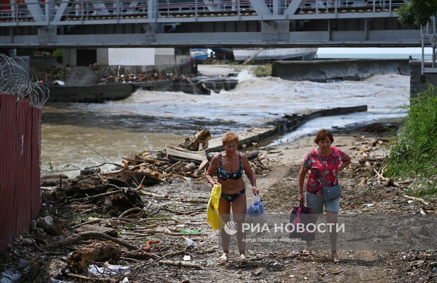 Последствия подтопления в Сочи