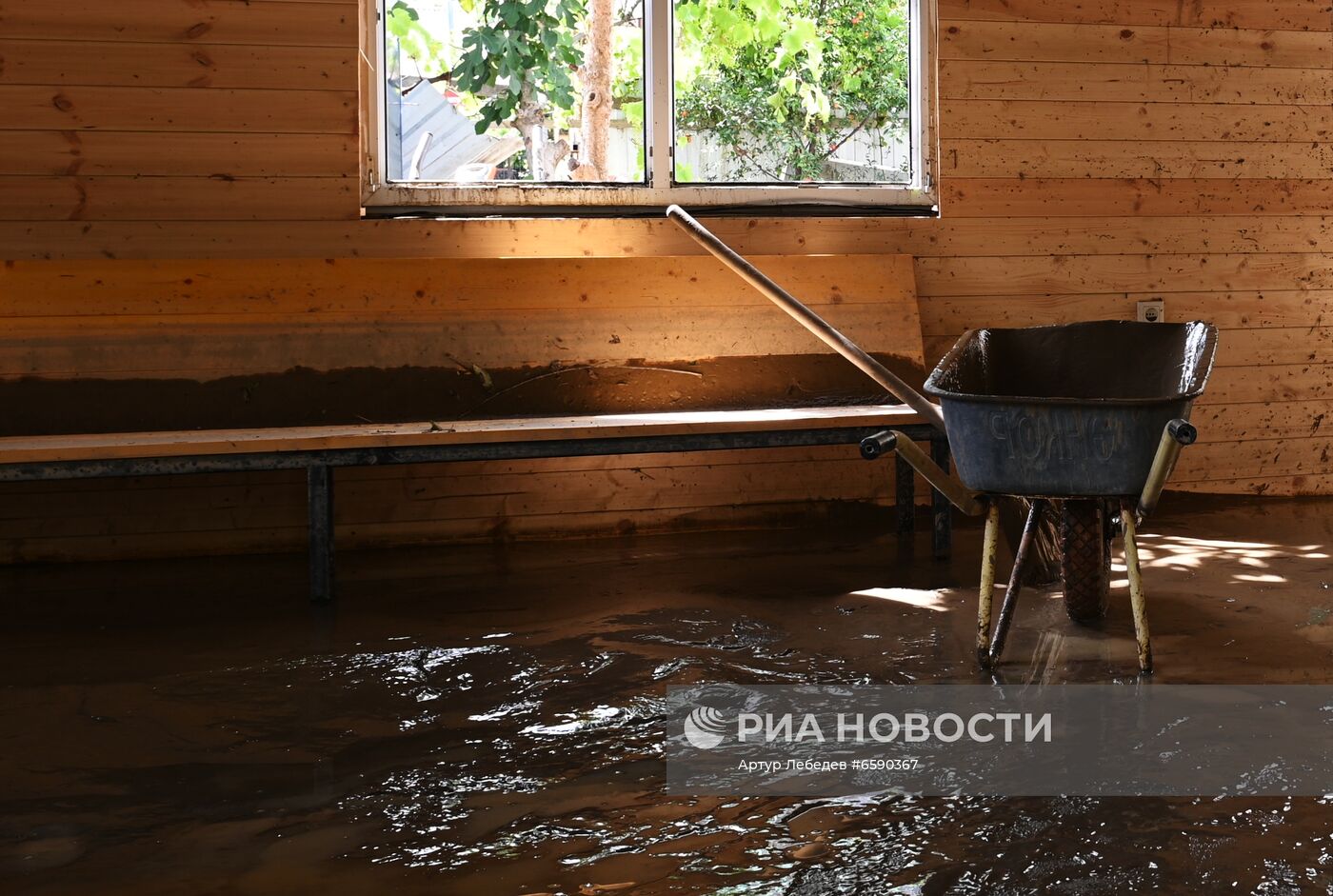 Последствия подтопления в Сочи