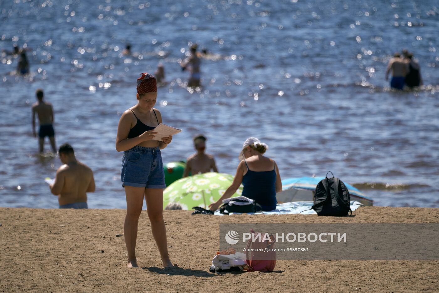 Жаркая погода в Санкт-Петербурге