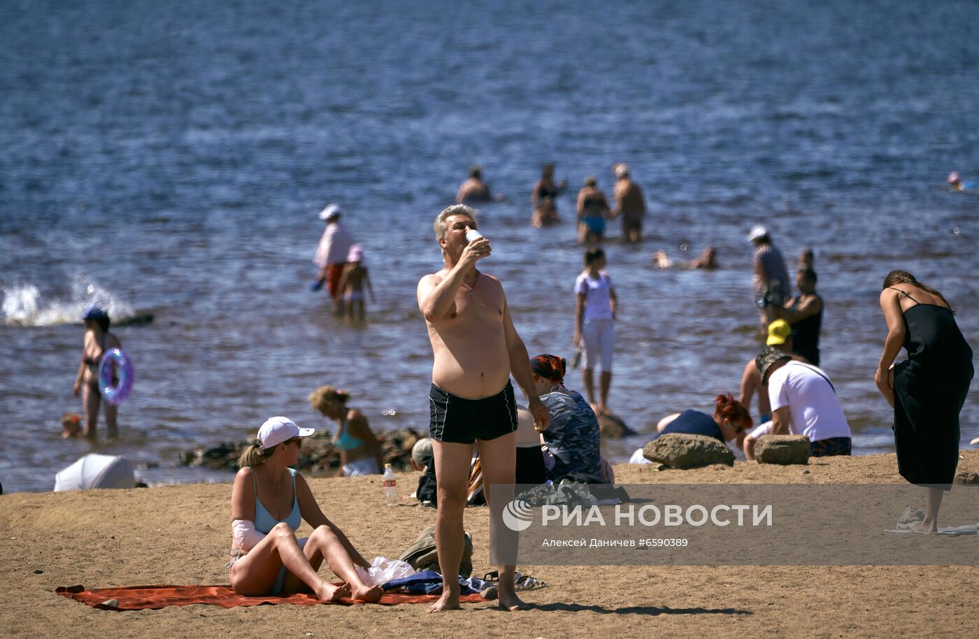 Жаркая погода в Санкт-Петербурге