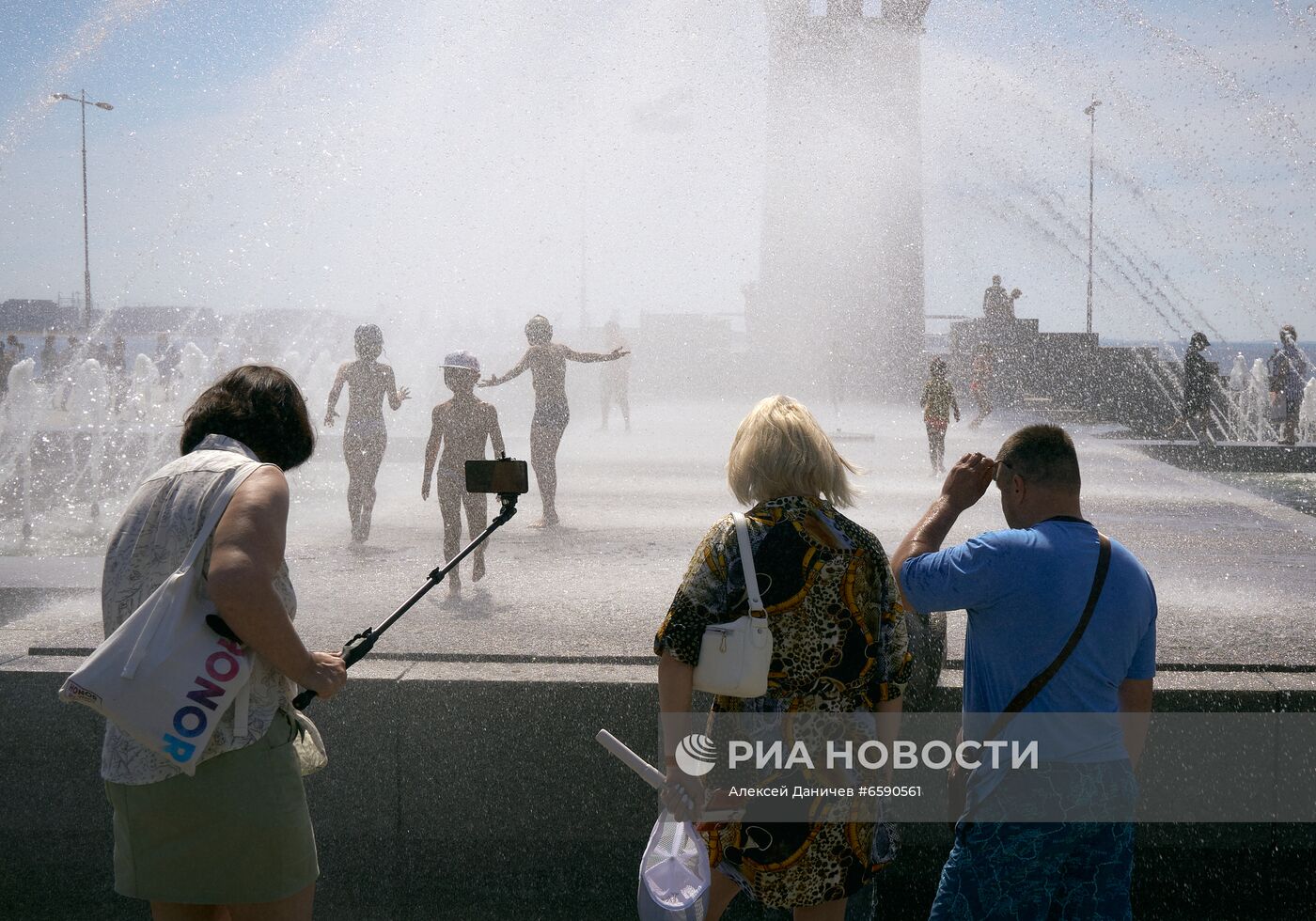 Жаркая погода в Санкт-Петербурге