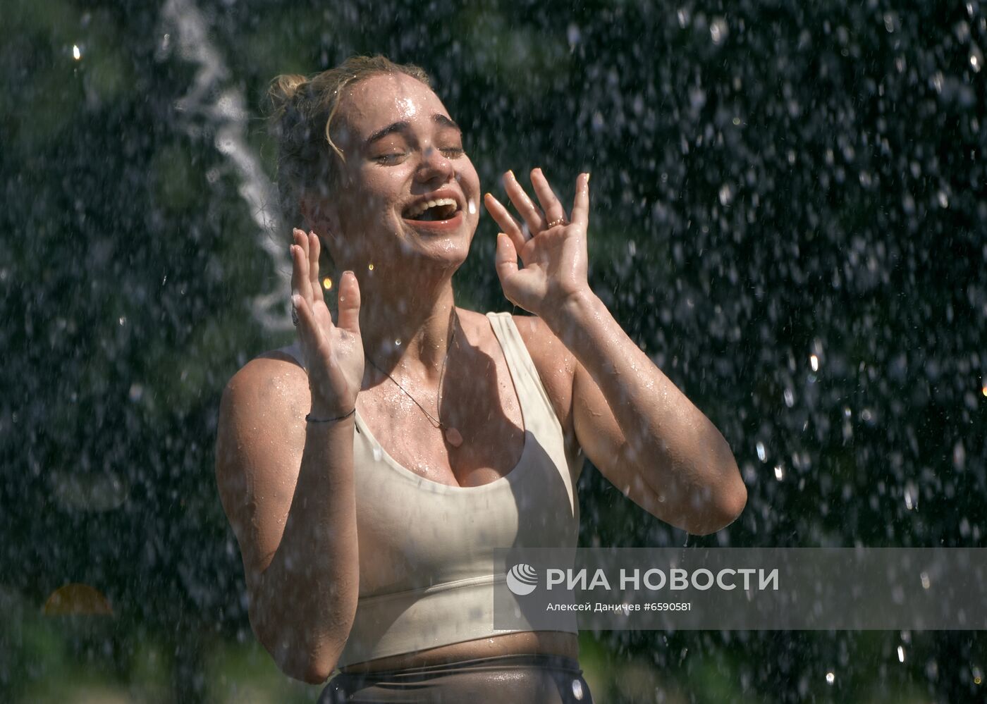 Жаркая погода в Санкт-Петербурге