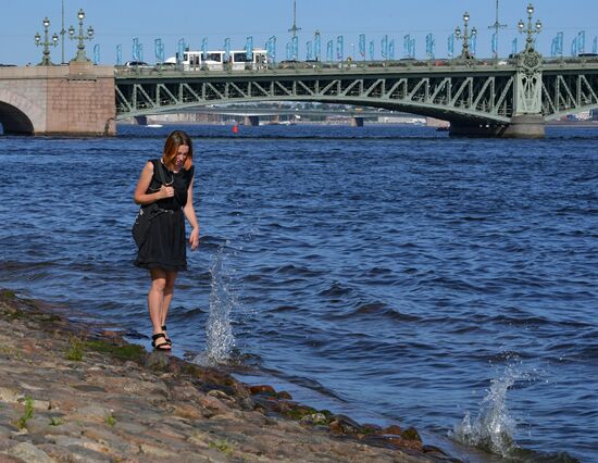 Жаркая погода в Санкт-Петербурге