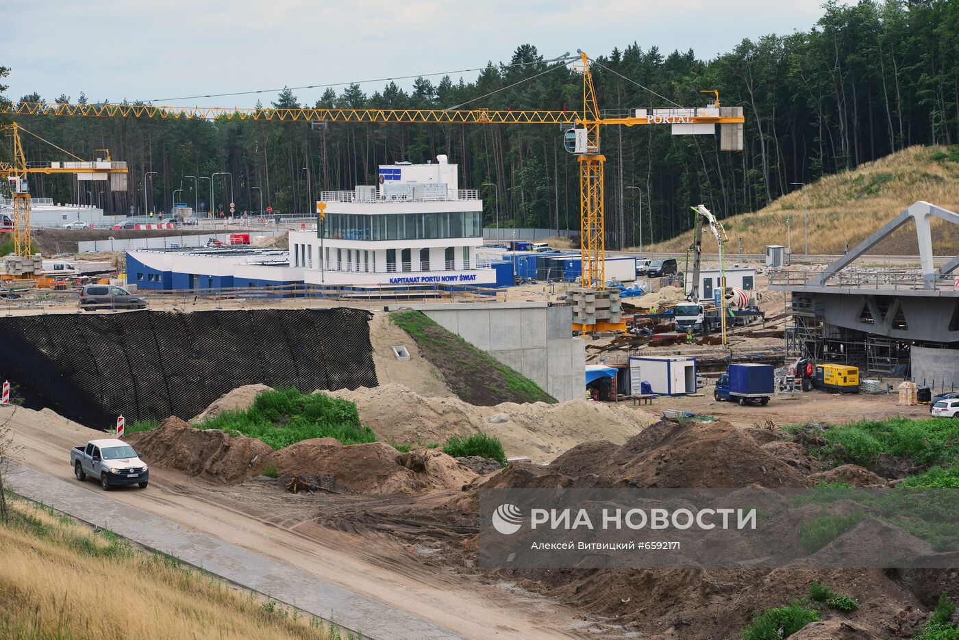 Строительство судоходного канала через Балтийскую косу