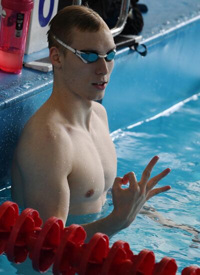 Тренировка олимпийской сборной России по плаванию