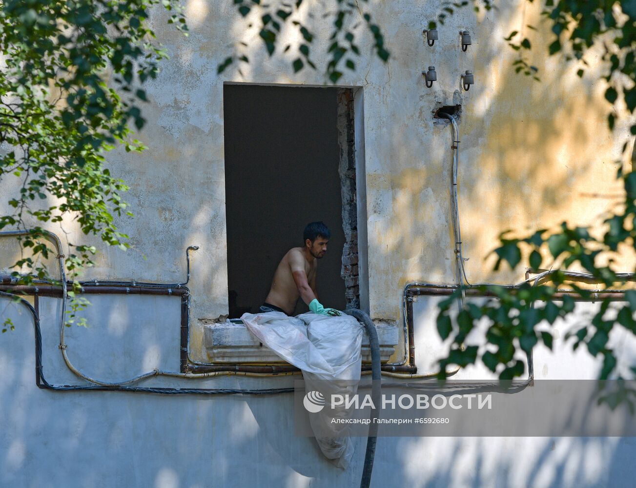 В расселенном из-за шума доме в Санкт-Петербурге началась продажа апартаментов