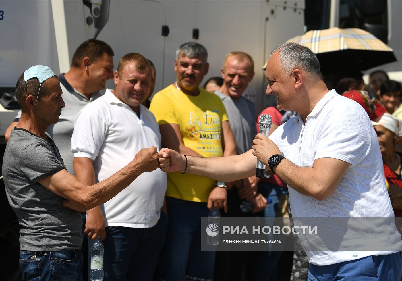 Предвыборная поездка лидера ПСРМ И. Додона по стране