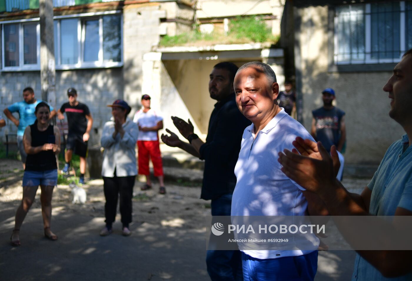 Предвыборная поездка лидера ПСРМ И. Додона по стране