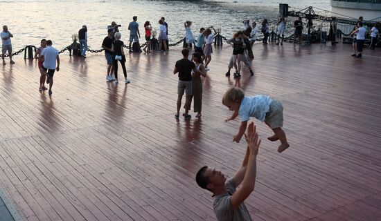 Отдых горожан в Москве