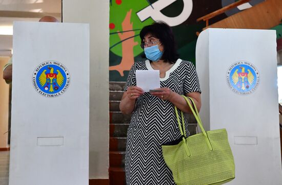 Досрочные парламентские выборы в Молдавии