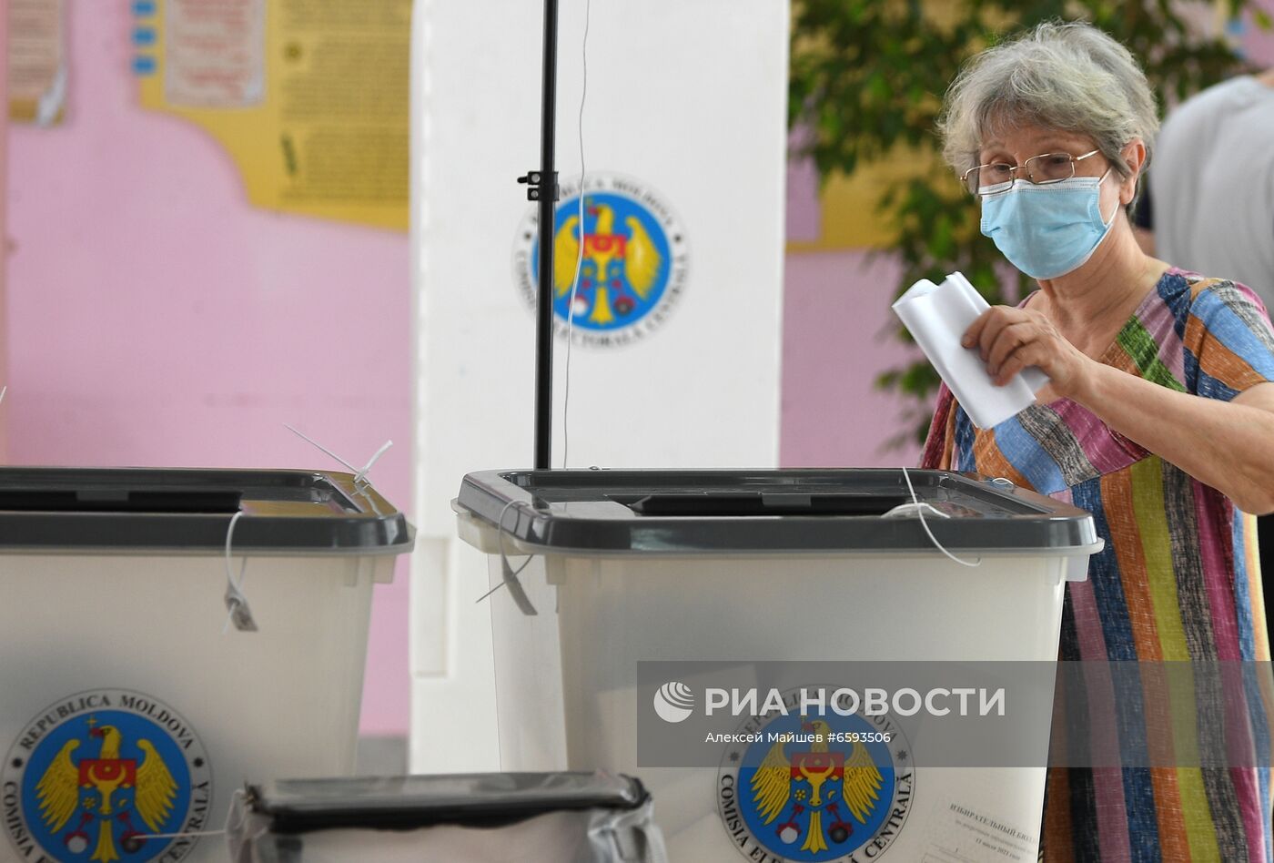 Досрочные парламентские выборы в Молдавии