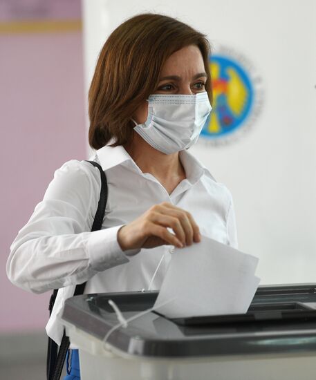 Досрочные парламентские выборы в Молдавии