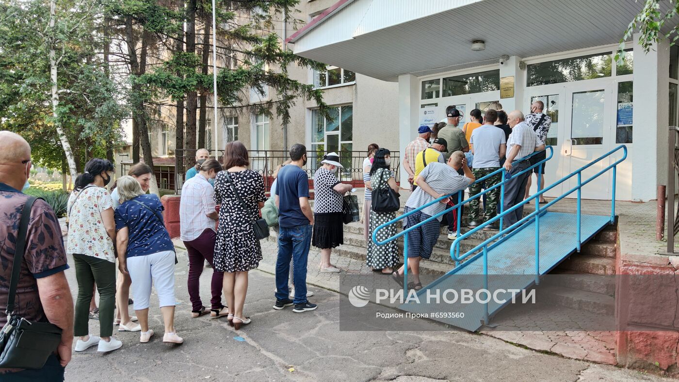 Досрочные парламентские выборы в Молдавии