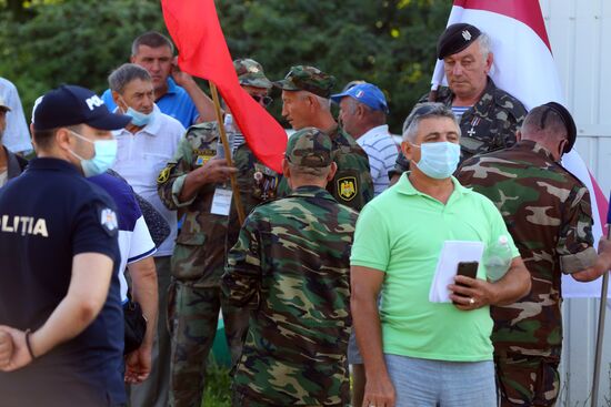 Досрочные парламентские выборы в Молдавии