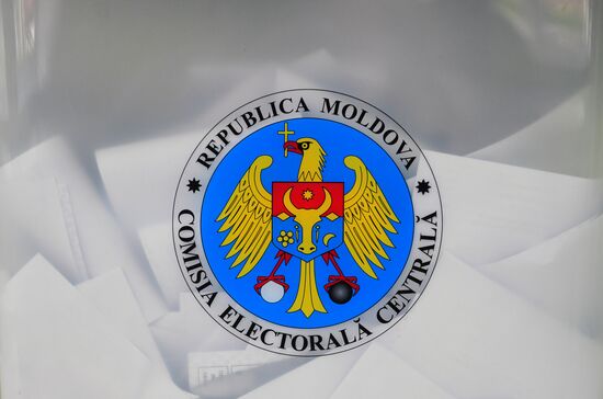 Досрочные парламентские выборы в Молдавии