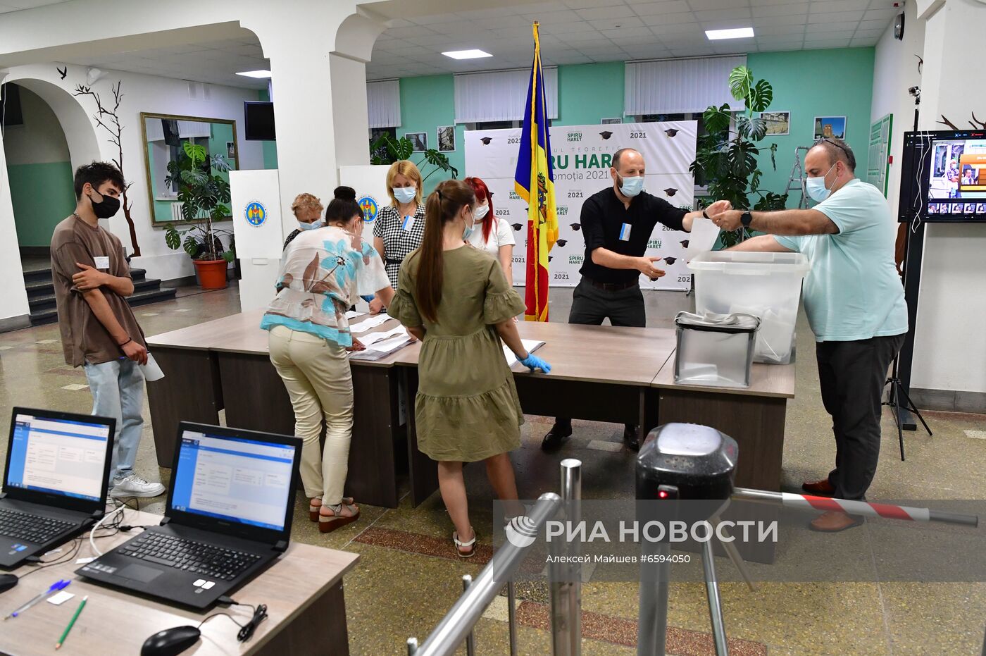 Досрочные парламентские выборы в Молдавии