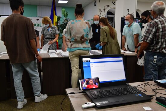 Досрочные парламентские выборы в Молдавии