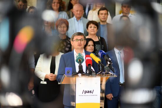 Пресс-конференции по итогам парламентских выборов в Молдавии