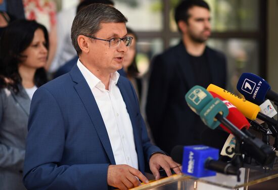 Пресс-конференции по итогам парламентских выборов в Молдавии