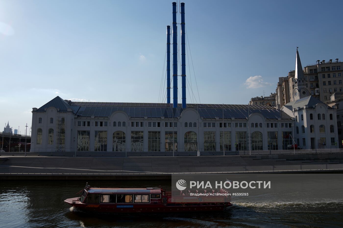 В центре Москвы завершили реконструкцию исторического здания ГЭС-2