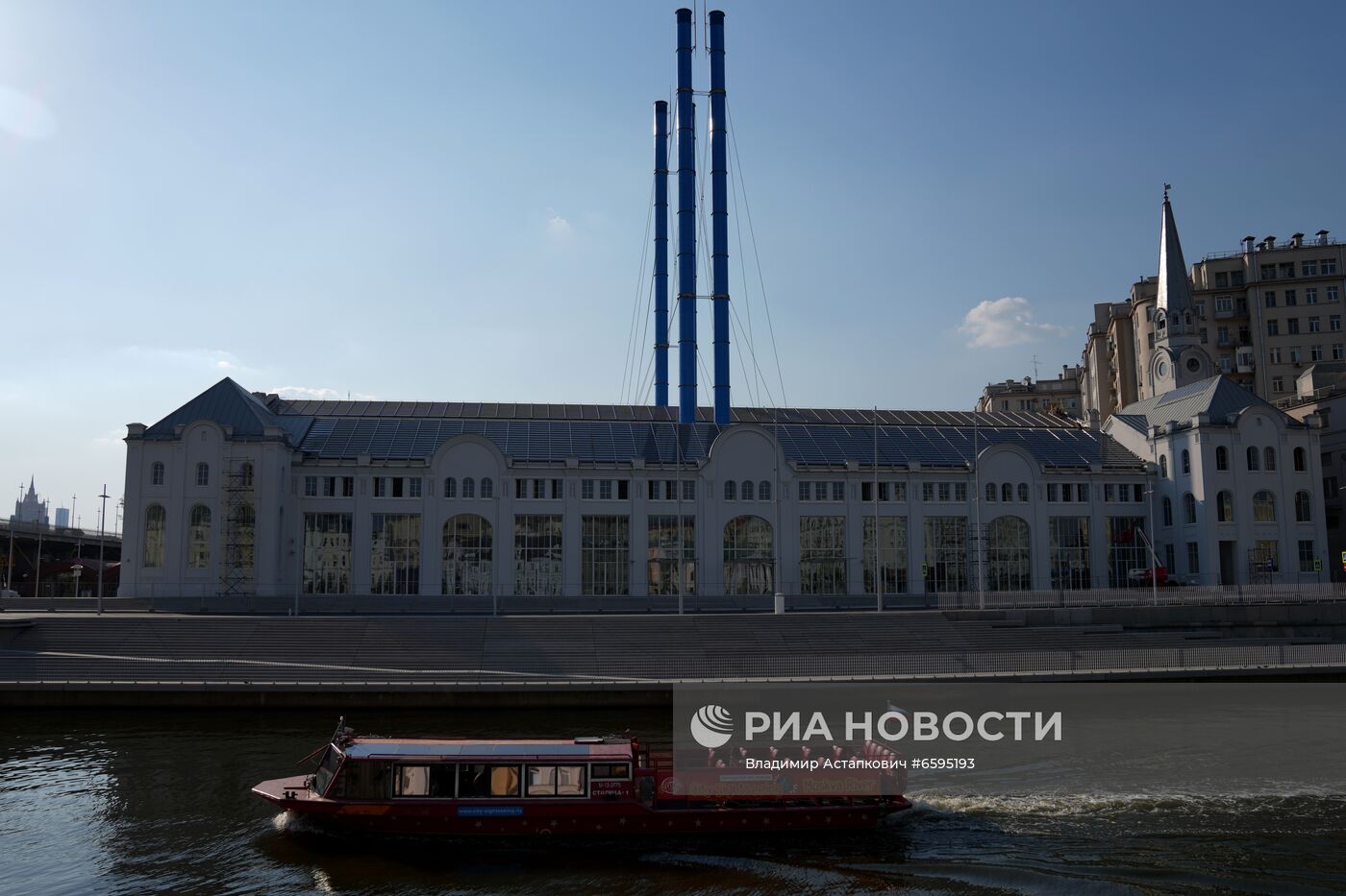 В центре Москвы завершили реконструкцию исторического здания ГЭС-2