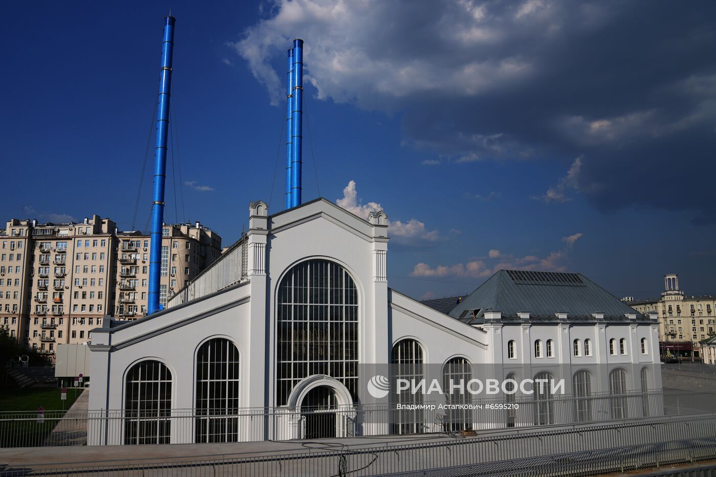 В центре Москвы завершили реконструкцию исторического здания ГЭС-2