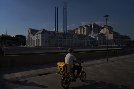 В центре Москвы завершили реконструкцию исторического здания ГЭС-2