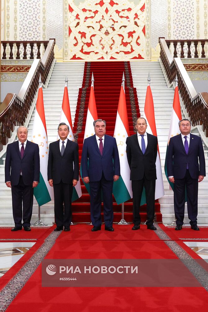 Заседание Совета министров иностранных дел государств - членов ШОС