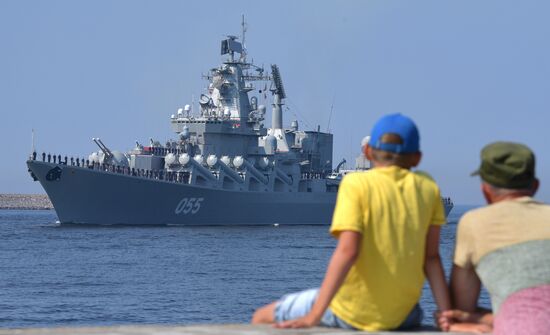 Подготовка ко Дню ВМФ в Кронштадте