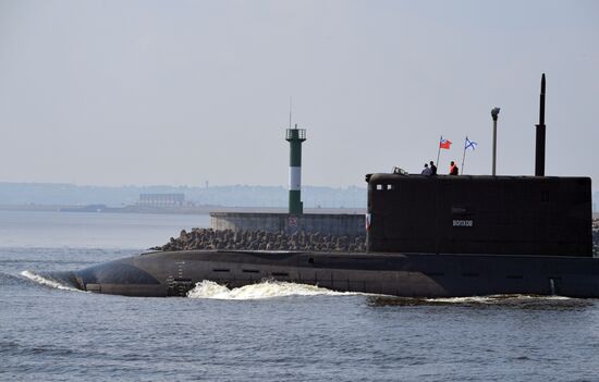 Подготовка ко Дню ВМФ в Кронштадте