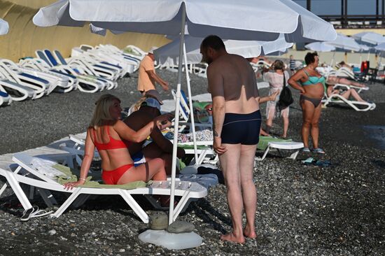 В Сочи открыт первый свободный от Covid-19 пляж