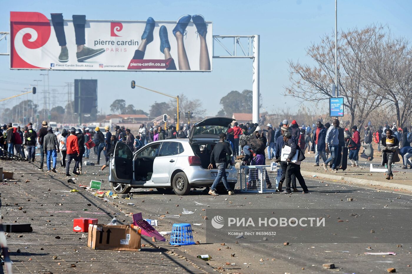 Беспорядки в ЮАР