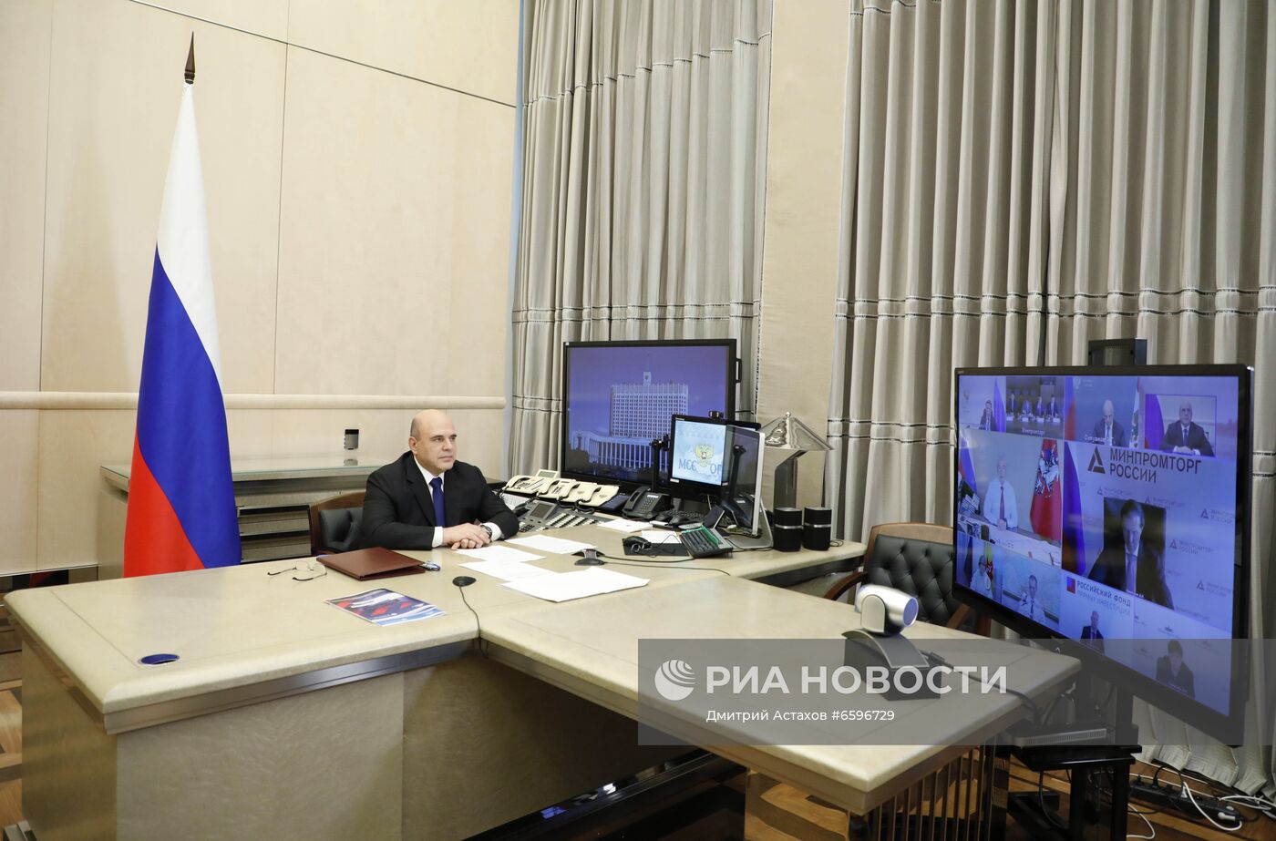 Премьер-министр РФ М. Мишустин провел заседание Координационного совета по борьбе с коронавирусной инфекцией