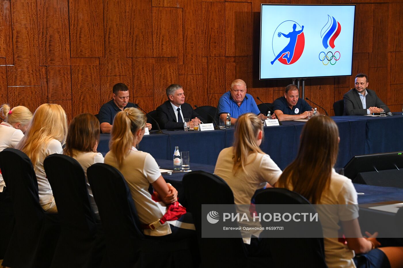 П/к женской сборной России по гандболу, посвященная участию на Олимпиаде-2020