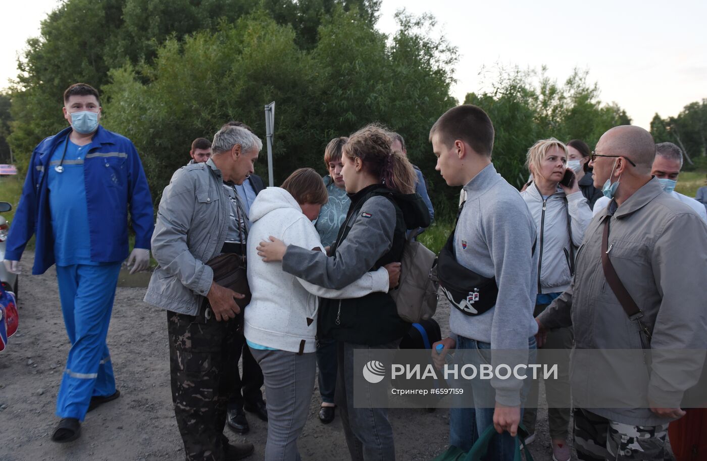 Прибытие в Томск пассажиров АН-28 после жесткой посадки