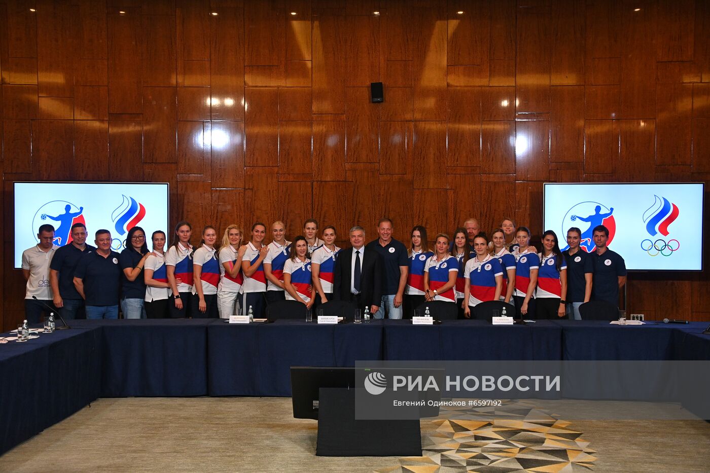 П/к женской сборной России по гандболу, посвященная участию на Олимпиаде-2020