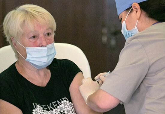 "Марафон" вакцинации препаратом Sputnik V в Молдавии
