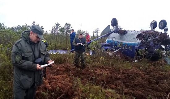 Продолжается расследование авиапроисшествия с самолетом Ан-28 в Томской области