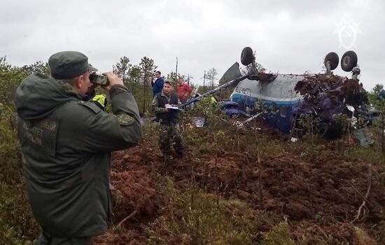 Продолжается расследование авиапроисшествия с самолетом Ан-28 в Томской области