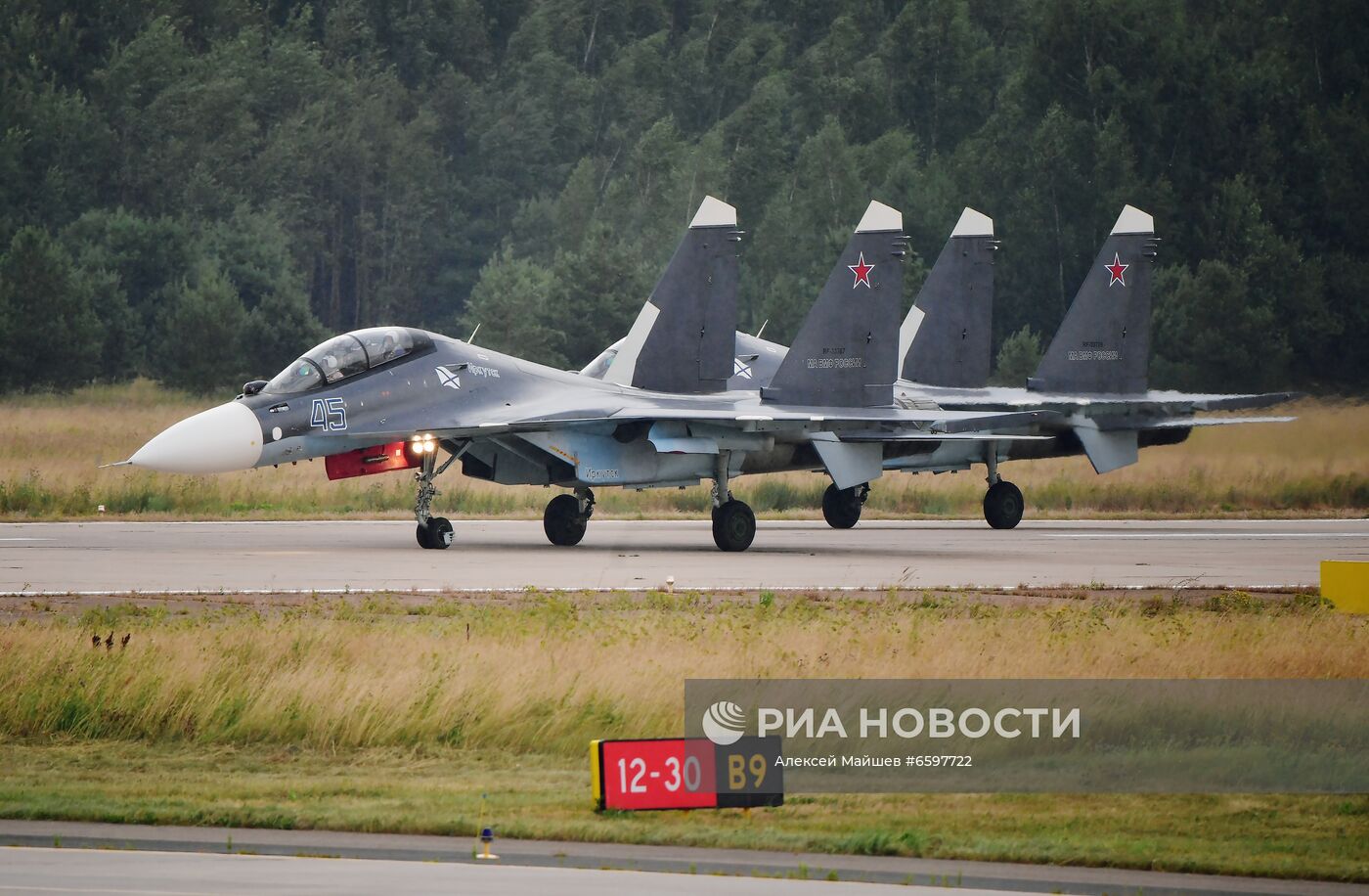 Подготовка к открытию МАКС-2021