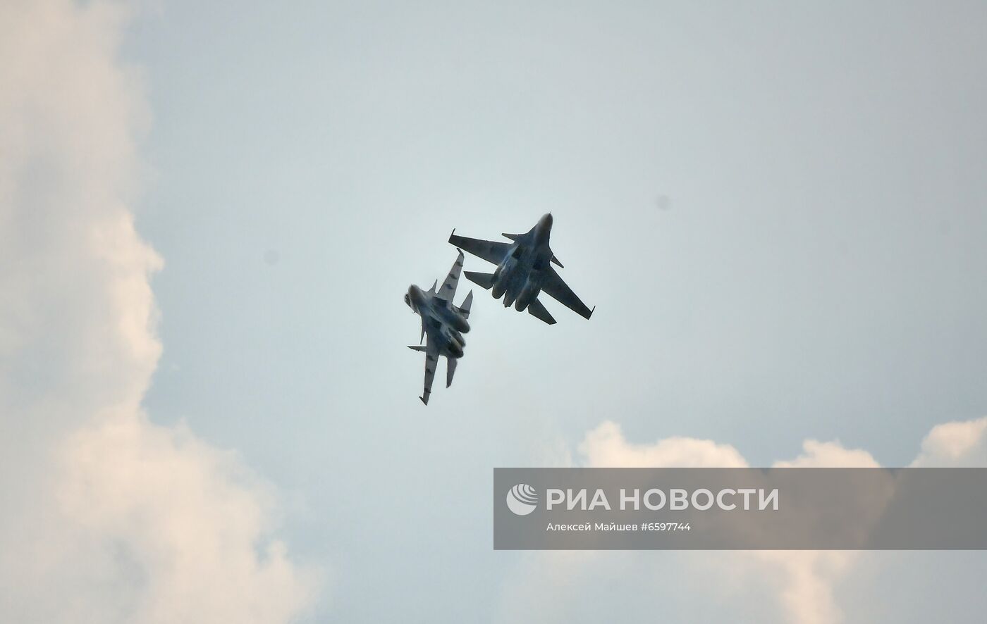 Подготовка к открытию МАКС-2021