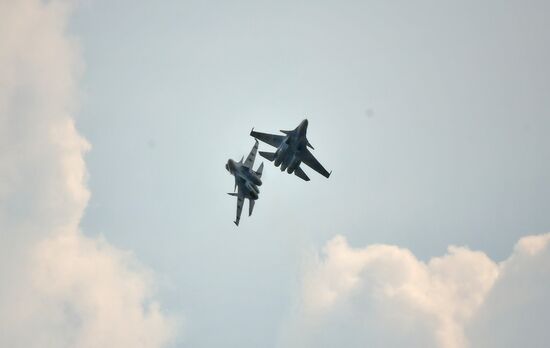 Подготовка к открытию МАКС-2021 