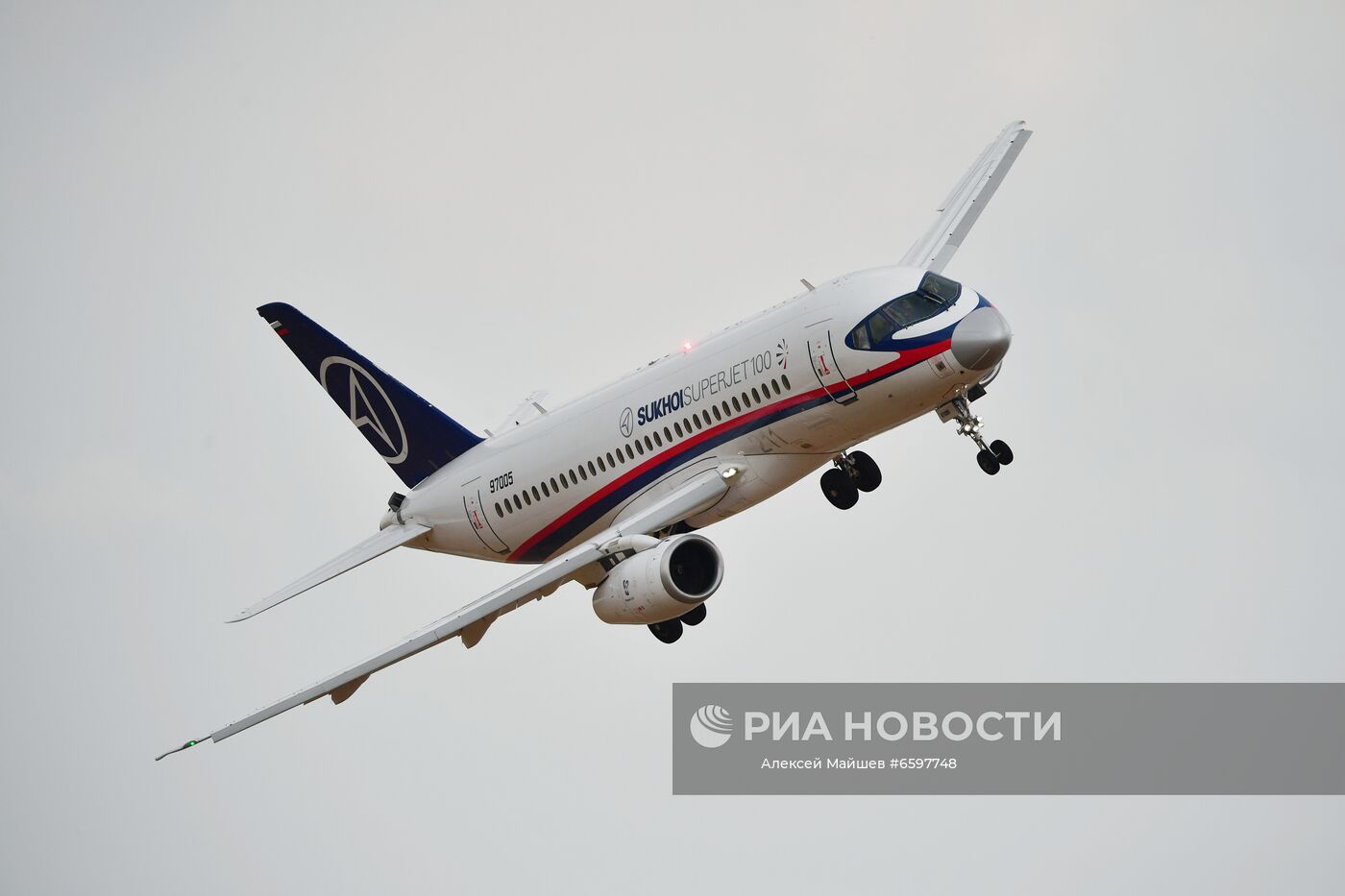 Подготовка к открытию МАКС-2021