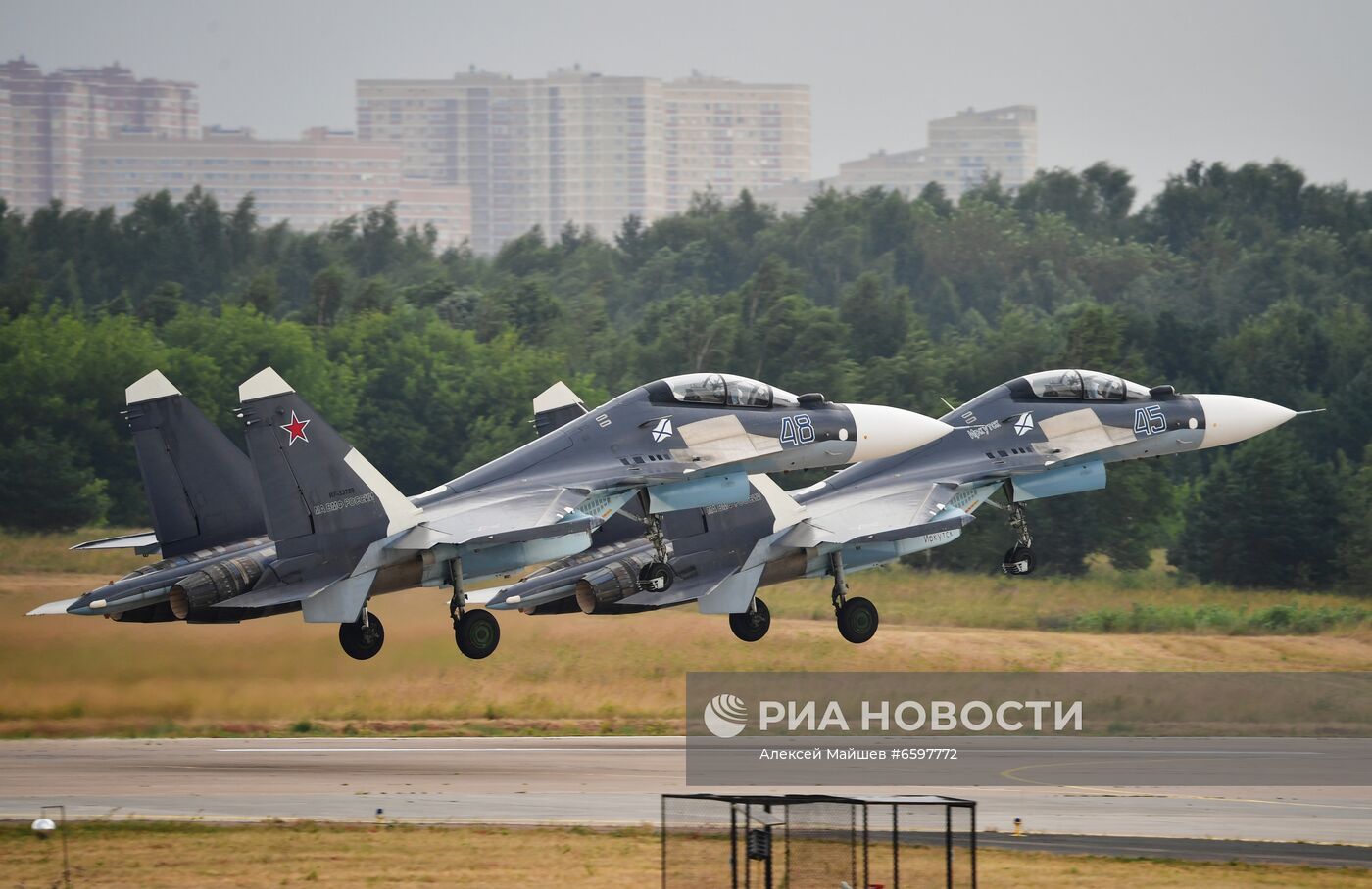 Подготовка к открытию МАКС-2021