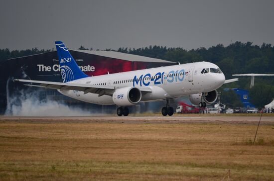 Подготовка к открытию МАКС-2021 