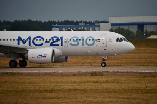 Подготовка к открытию МАКС-2021 