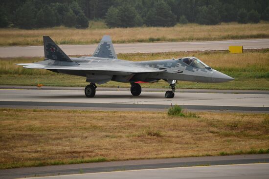 Подготовка к открытию МАКС-2021 