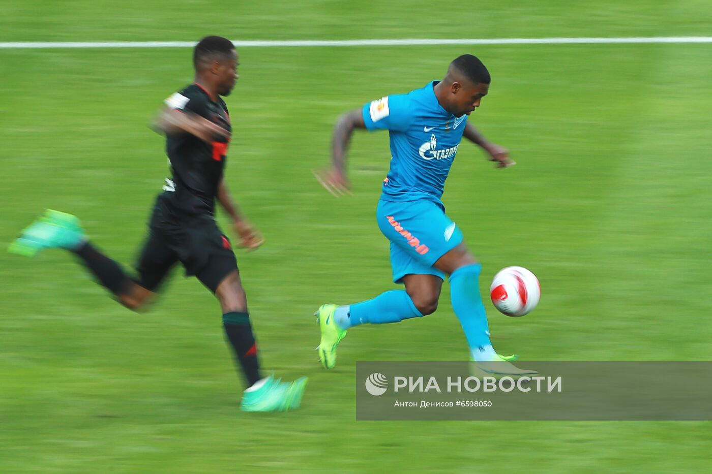 Футбол. Суперкубок России. Матч "Зенит" - "Локомотив"