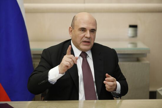 Премьер-министр РФ М. Мишустин провел совещание с вице-премьерами РФ