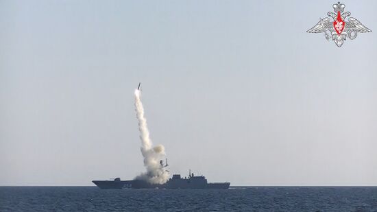 Фрегат "Адмирал Горшков" успешно произвёл выстрел гиперзвуковой ракетой "Циркон"